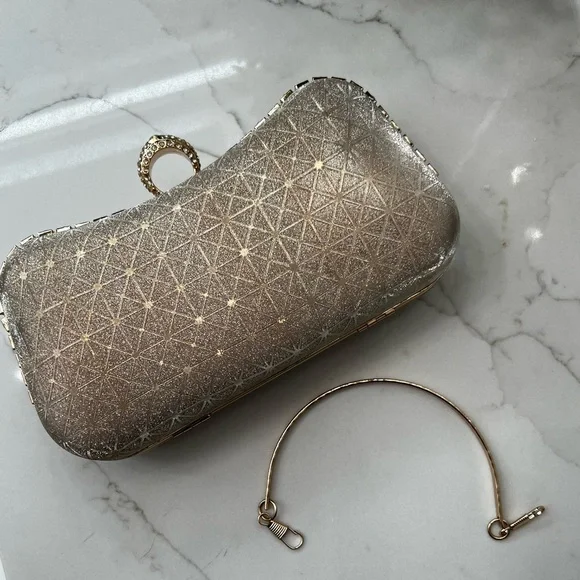 Shimmering Gold Clutch with Ring Handle - Picture 4 of 6